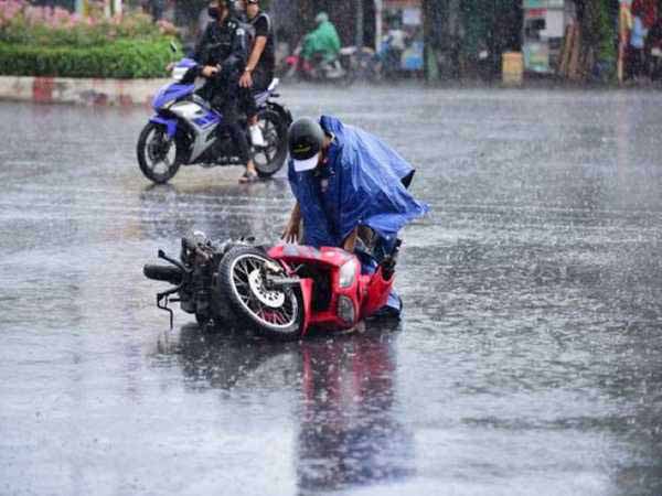 Những con số ứng với mơ thấy ngã xe